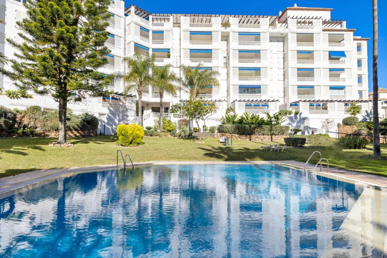 3 En Gaviotas Ref G1 209 * Marbella